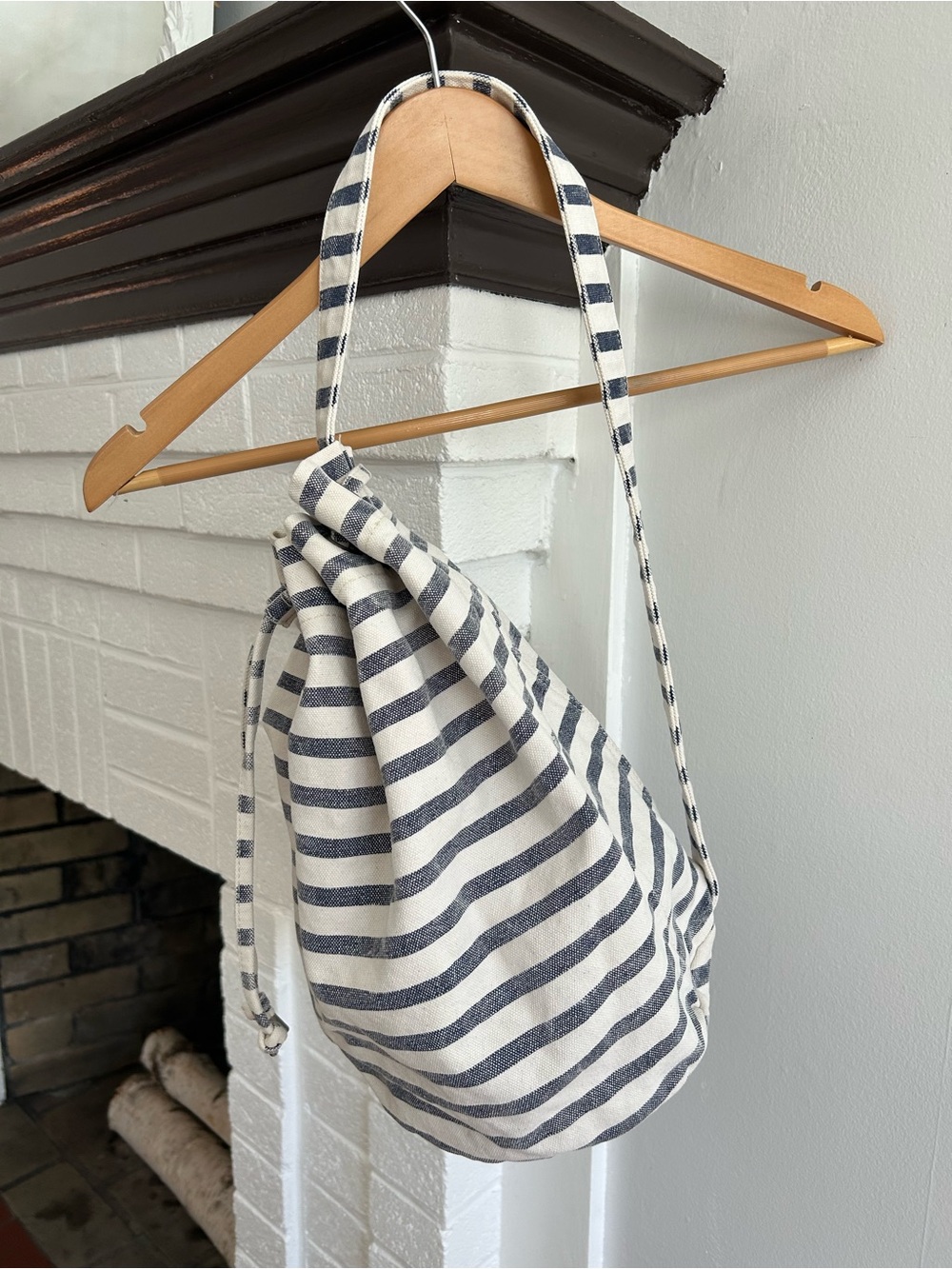 BAGGU Navy and White Striped Canvas Drawstring Shoulder Bag